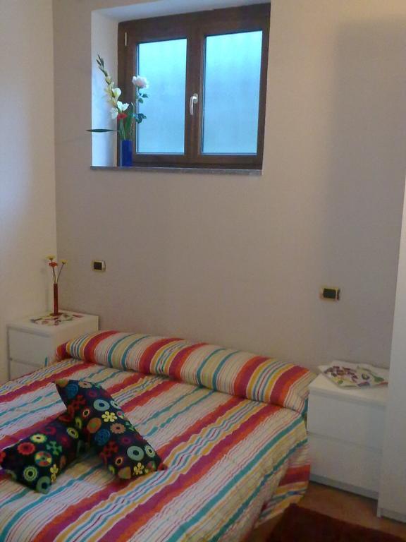 Affittacamere Valchiavenna - Foresteria Lombarda Con Parcheggio Privato Sul Posto! Apprezzata Gestione Familiare Dal 2012, Qualita-Prezzo Top! "Guest-House With Private Parking On Site! Appreciated Family Management Since 2012, Quality-Price Top!" Zimmer foto